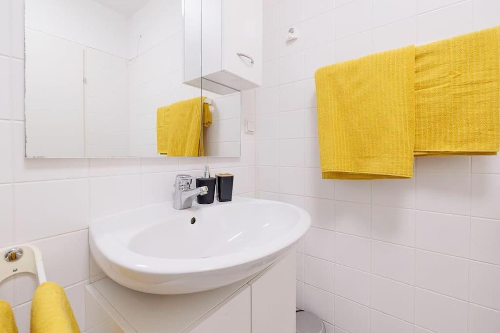 New! Cozy & Lovely Home In The 3Rd District Vienna Exterior photo